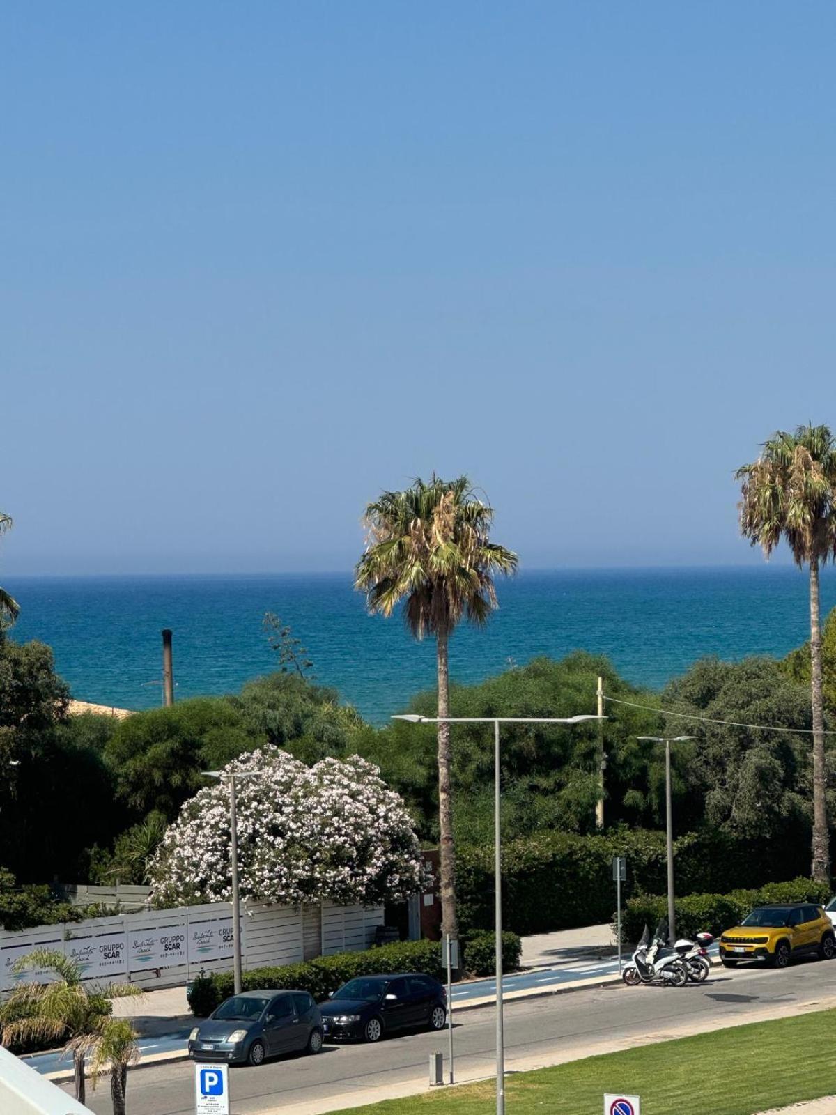 Andrea Doria Hotel Marina di Ragusa Kültér fotó