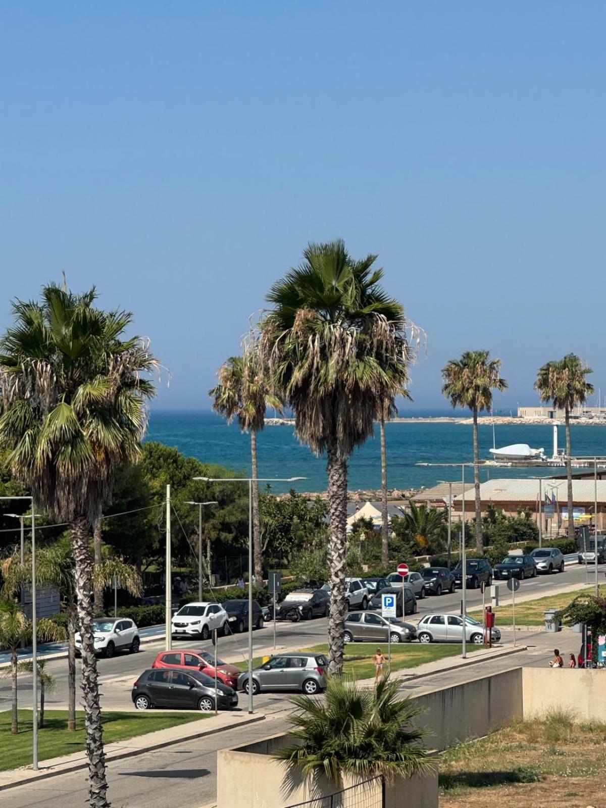 Andrea Doria Hotel Marina di Ragusa Kültér fotó