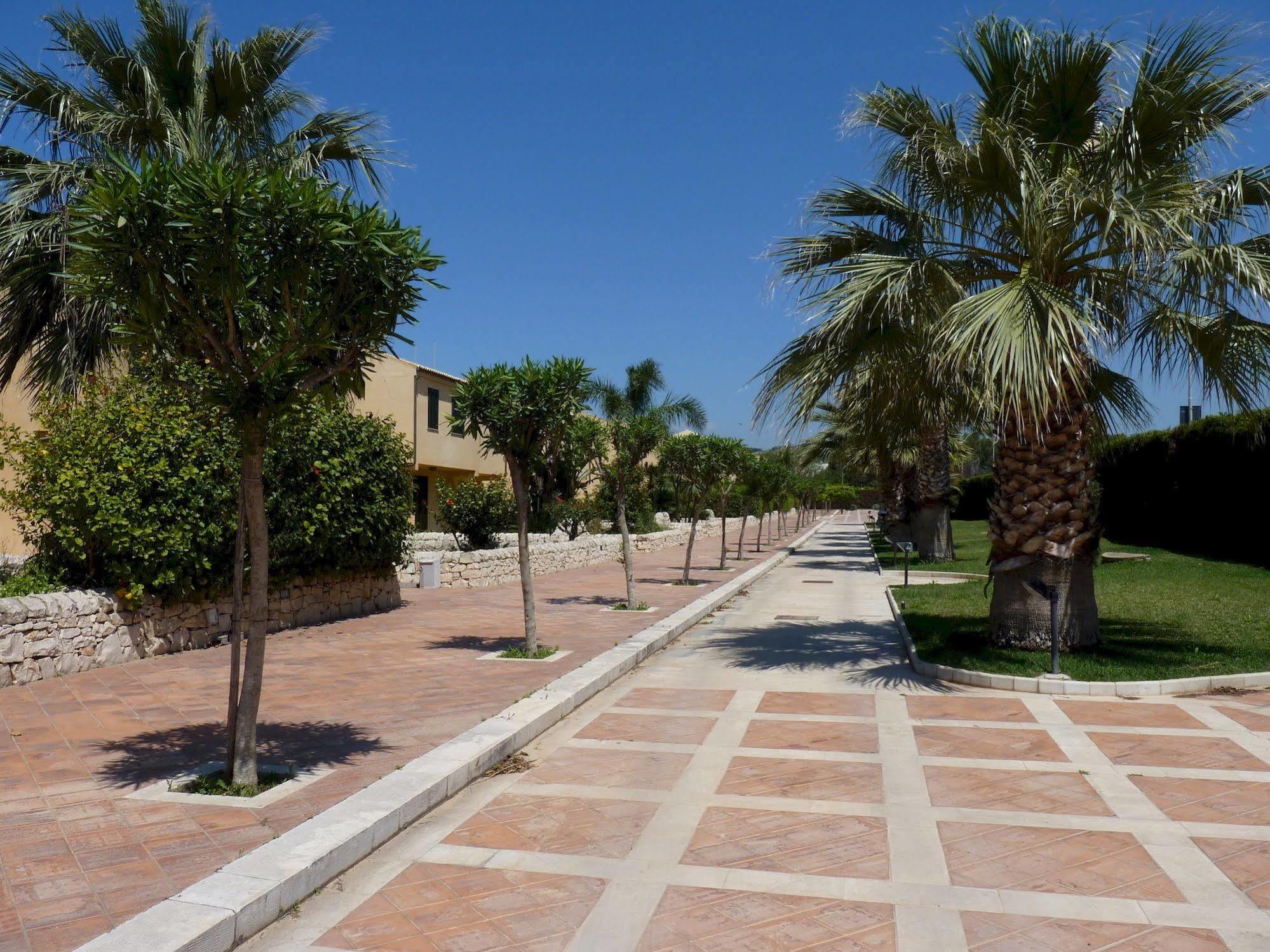 Andrea Doria Hotel Marina di Ragusa Kültér fotó